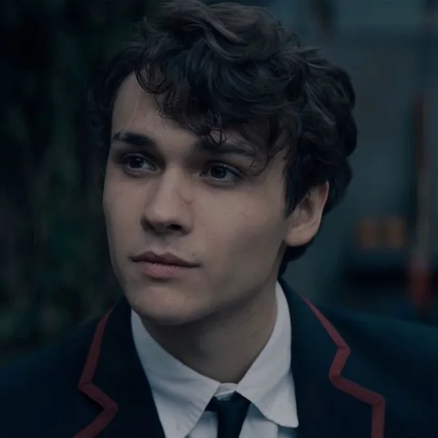 Теодор Нотт