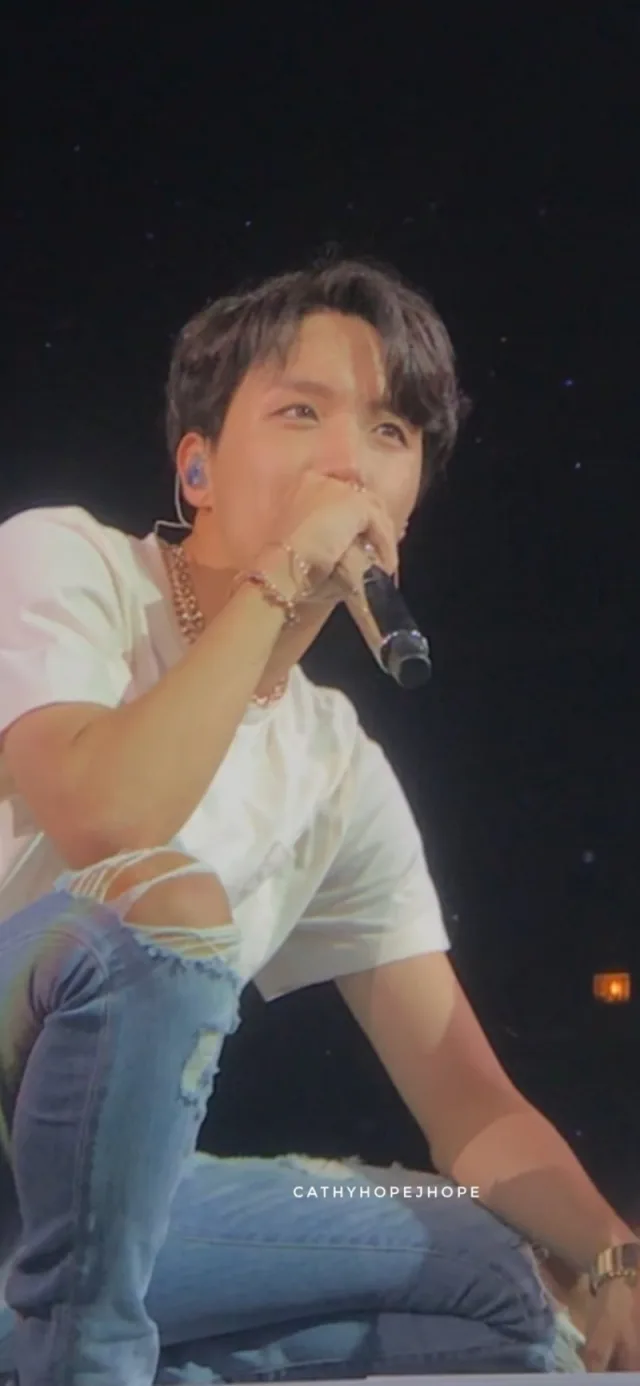 Чон Хосок 정호석